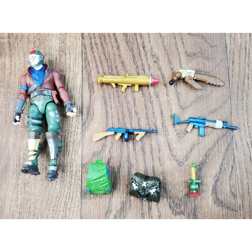 Jazwares Fortnite Rust Lord 4" Action Figure with Wearpons & Accessories